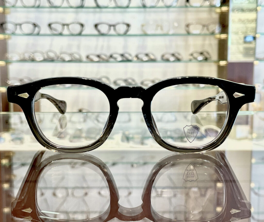 AR Dark Black Fade｜JULIUS TART OPTICAL｜福山の眼鏡屋さん『メガネ ...